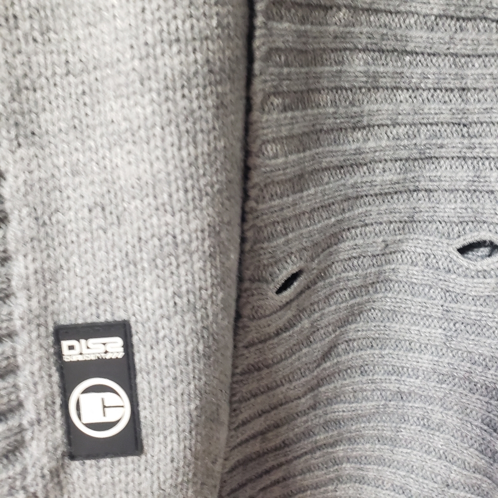 Sweater - Picture 3 of 5